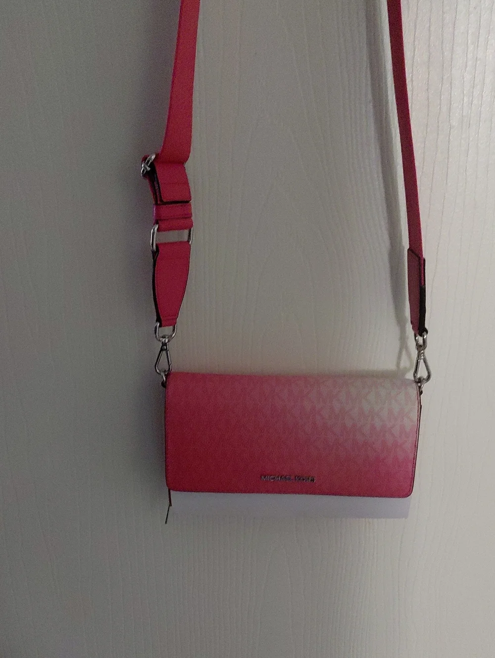 Michael Kors Jet Set Large Crossbody Bag Ombre Hibiscus, Color Pink